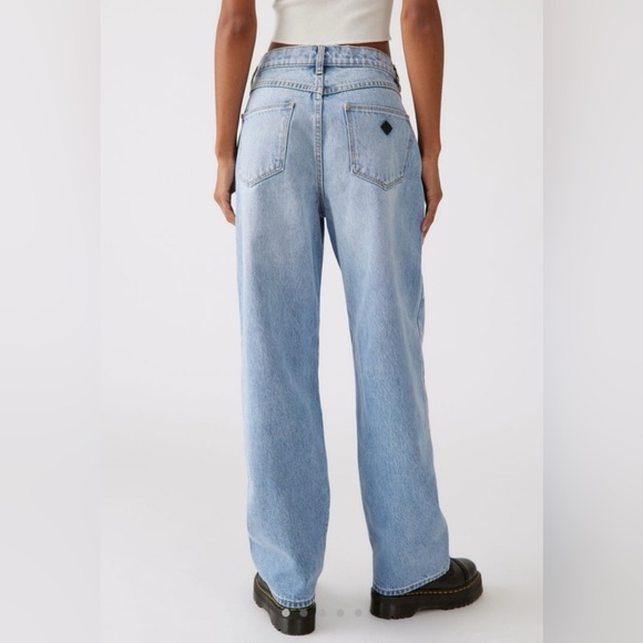 Abrand A Slouch Jean Ariane Organic Denim in Vintage Blue Women’s 26 72805 $109 - Picture 3 of 9